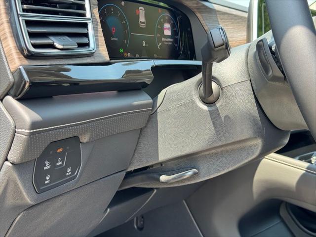 new 2025 Volkswagen Atlas car, priced at $47,802