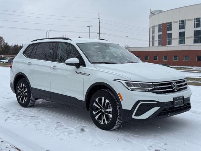 new 2024 Volkswagen Tiguan car, priced at $30,230