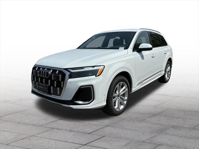 new 2025 Audi Q7 car, priced at $75,930