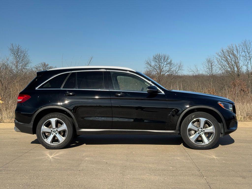 used 2019 Mercedes-Benz GLC 300 car, priced at $22,627