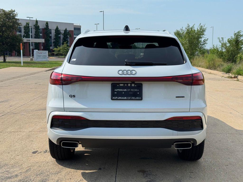 new 2025 Audi Q5 car, priced at $61,758