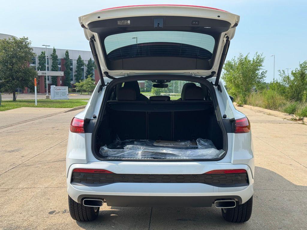 new 2025 Audi Q5 car, priced at $61,758