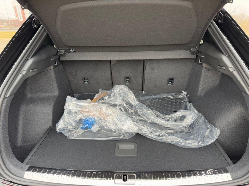 new 2025 Audi Q3 car, priced at $44,943