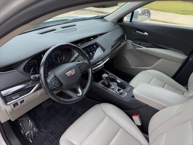 used 2019 Cadillac XT4 car, priced at $21,900