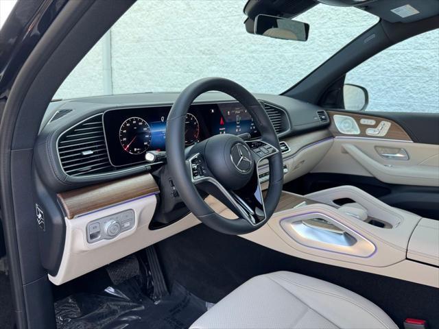 new 2025 Mercedes-Benz GLE 450 car, priced at $79,713