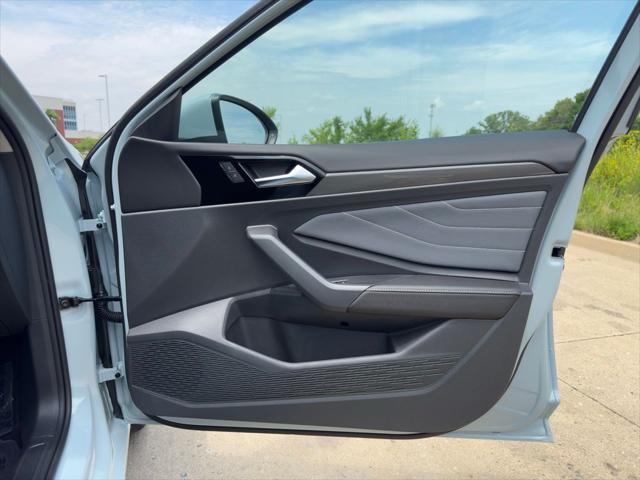 new 2025 Volkswagen Jetta car, priced at $30,882