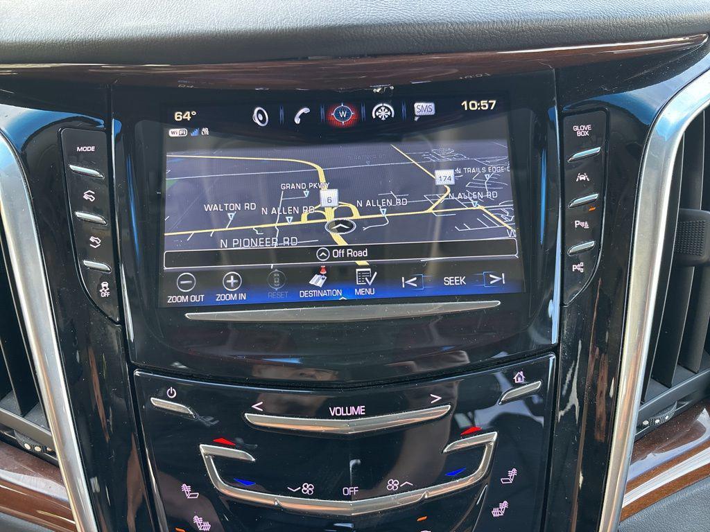 used 2020 Cadillac Escalade car, priced at $35,669