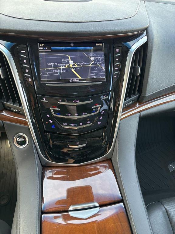 used 2020 Cadillac Escalade car, priced at $35,669