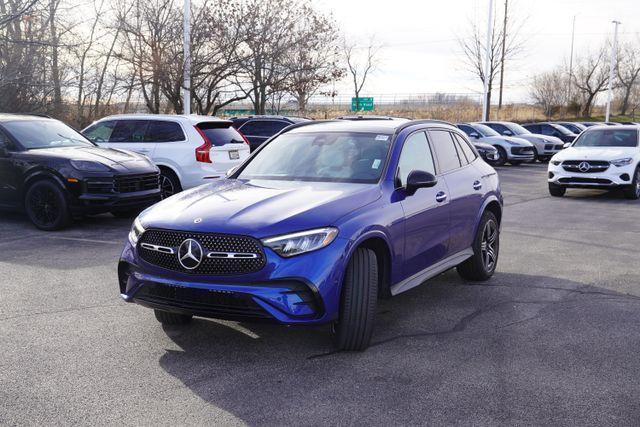 new 2024 Mercedes-Benz GLC 300 car, priced at $58,595