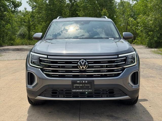new 2025 Volkswagen Atlas car, priced at $48,072