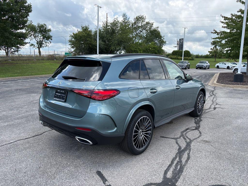 new 2025 Mercedes-Benz GLC 300 car, priced at $68,733