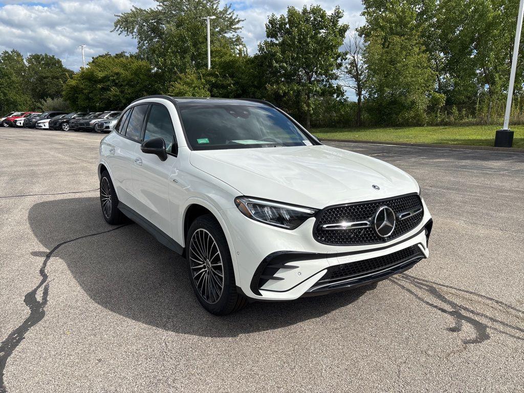 new 2025 Mercedes-Benz GLC 350e car, priced at $73,578