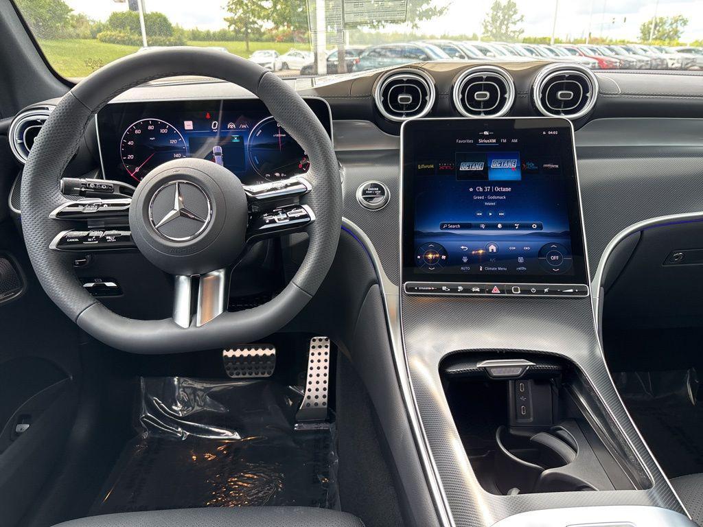 new 2025 Mercedes-Benz GLC 350e car, priced at $73,578