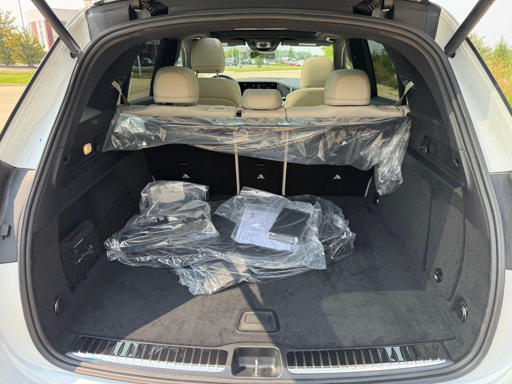new 2025 Mercedes-Benz GLE 450 car, priced at $86,098