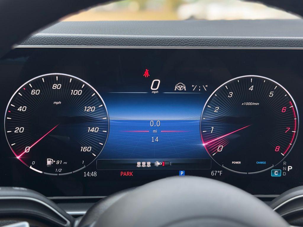 new 2025 Mercedes-Benz GLE 450 car, priced at $86,098