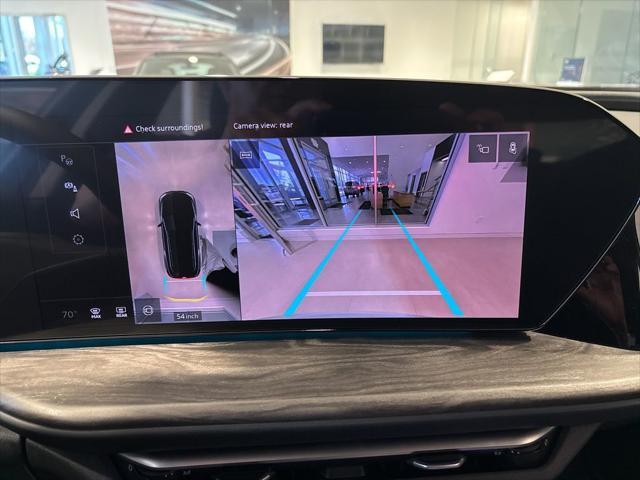 new 2025 Audi Q5 car, priced at $61,668