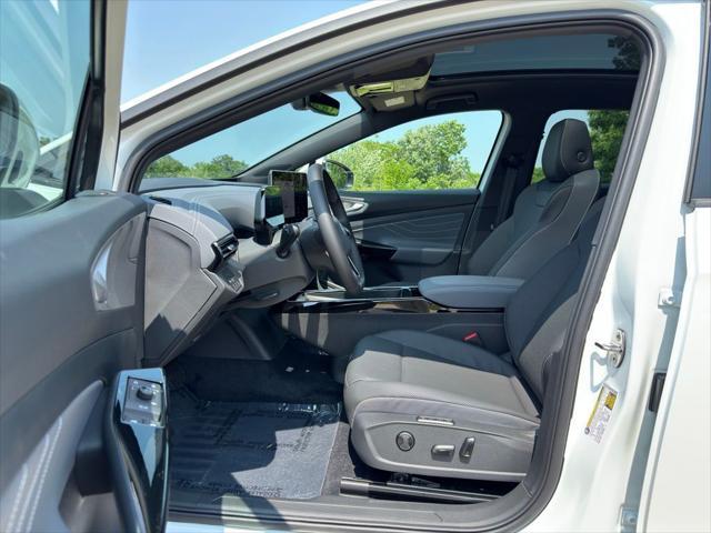 new 2025 Volkswagen ID.4 car, priced at $49,236