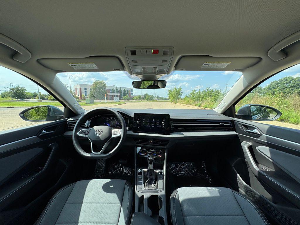 used 2025 Volkswagen Jetta car, priced at $24,052