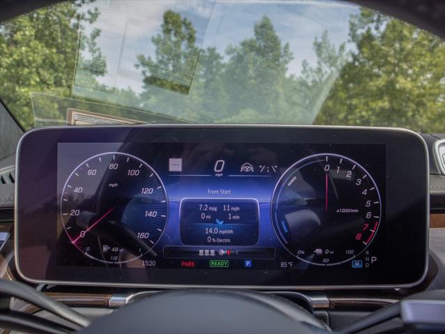 new 2024 Mercedes-Benz S-Class car, priced at $135,925