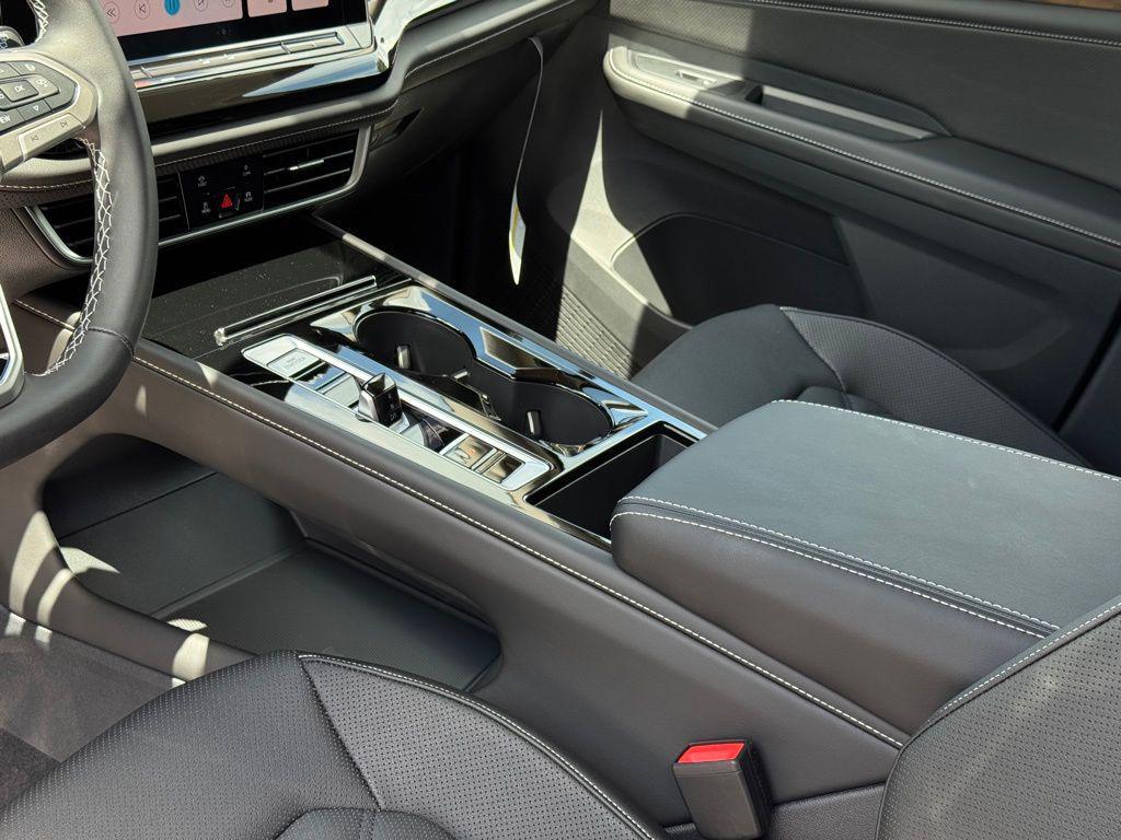 new 2025 Volkswagen Atlas car, priced at $42,841