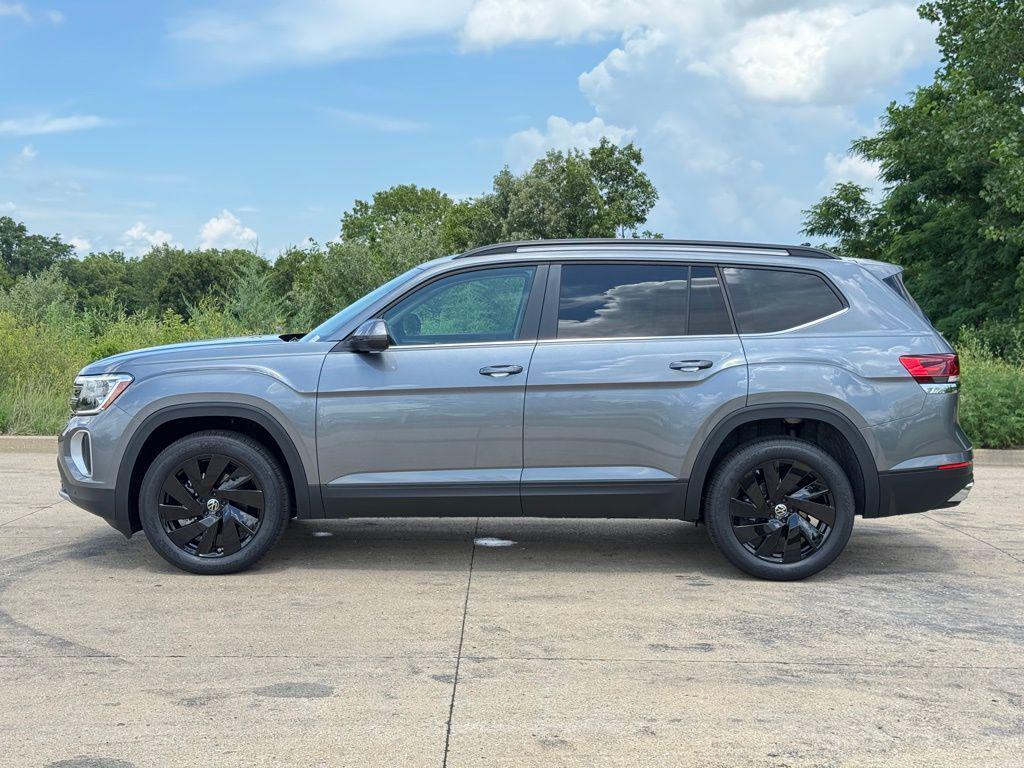 new 2025 Volkswagen Atlas car, priced at $42,841