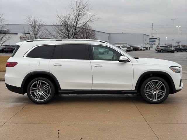 new 2025 Mercedes-Benz GLS 450 car, priced at $92,143