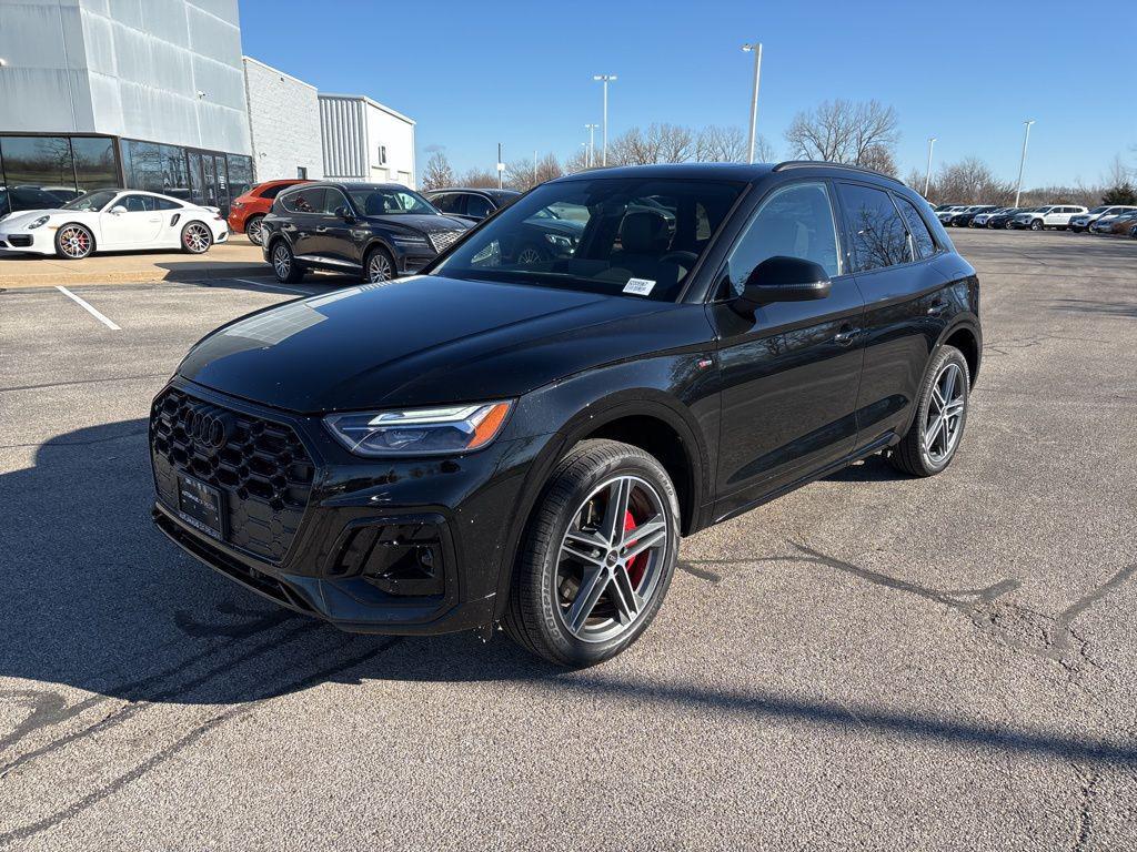 new 2025 Audi Q5 car, priced at $66,593