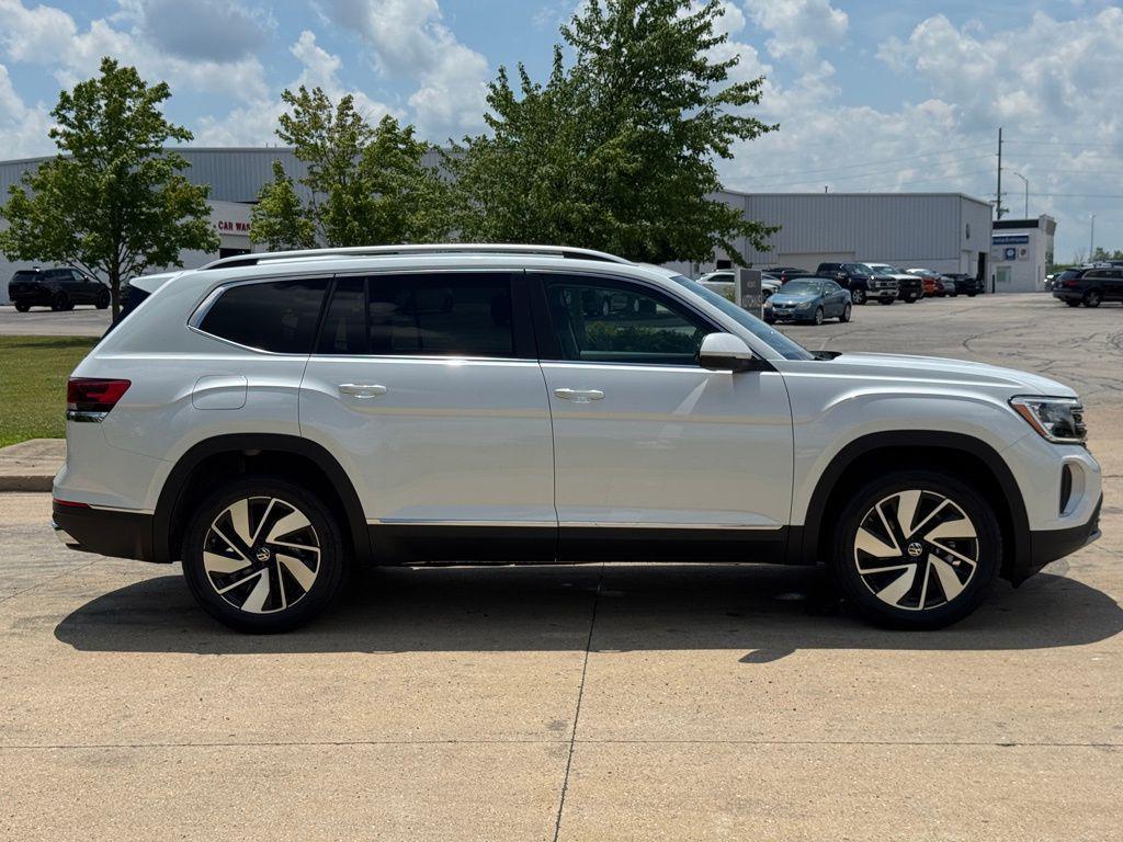 new 2025 Volkswagen Atlas car, priced at $47,112