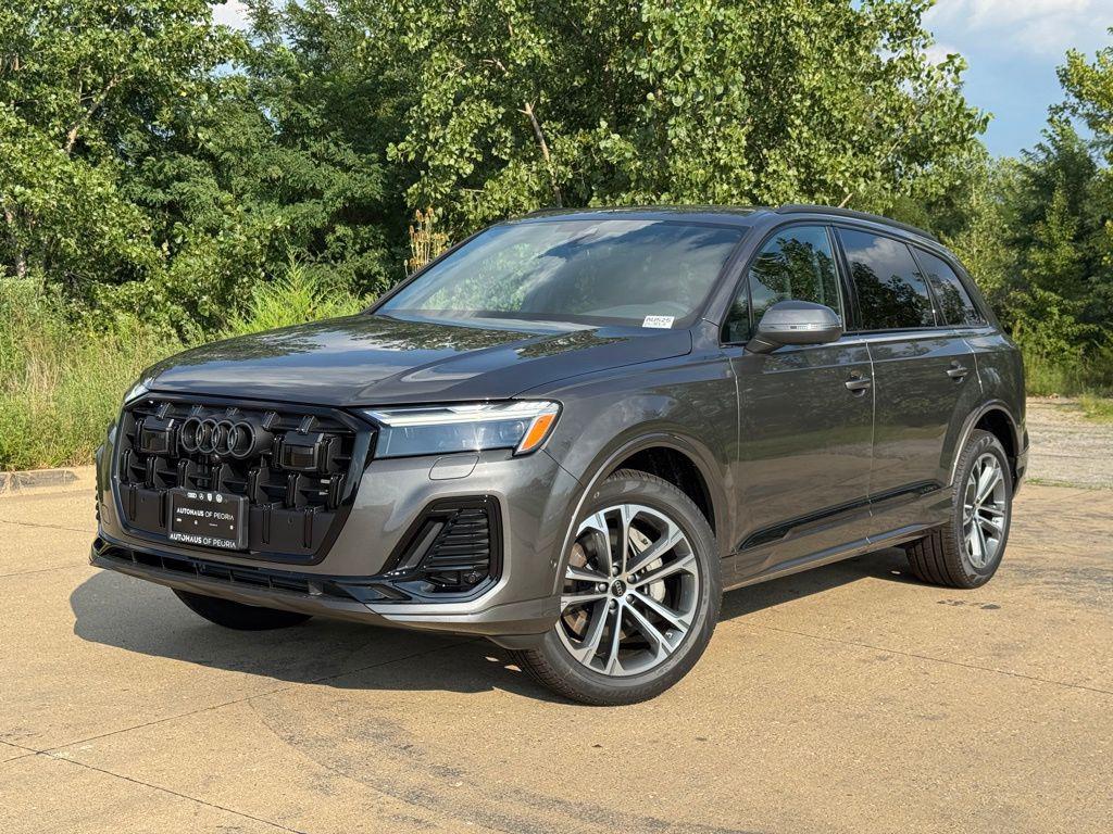 new 2025 Audi Q7 car, priced at $58,411