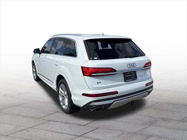 new 2025 Audi Q7 car, priced at $75,800