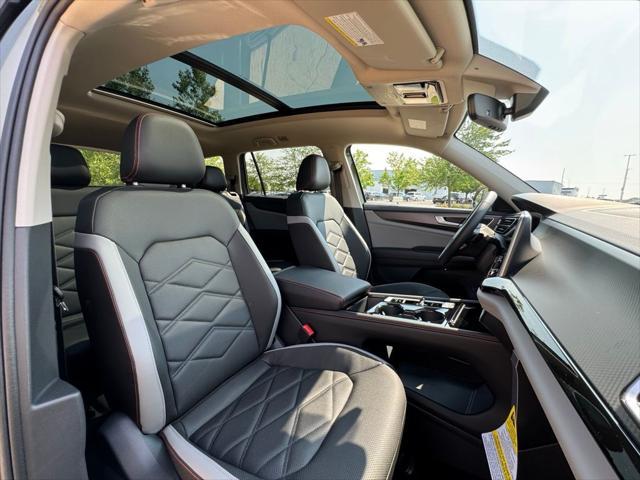 new 2025 Volkswagen Atlas car, priced at $46,344