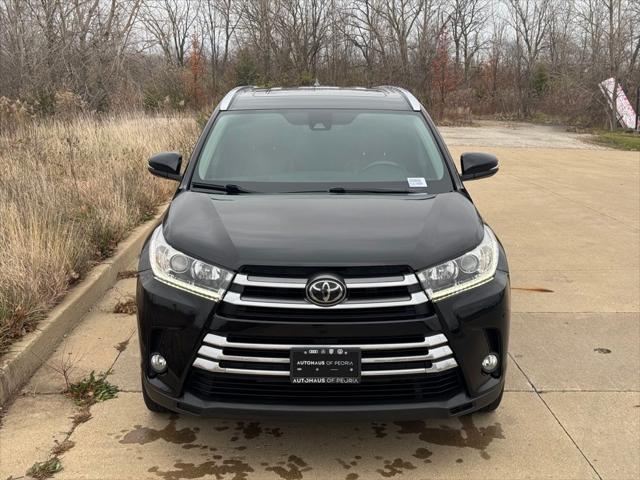 used 2018 Toyota Highlander car, priced at $23,652