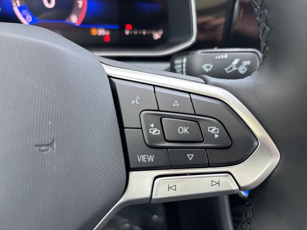 new 2025 Volkswagen Jetta car, priced at $27,534