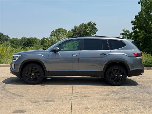 new 2025 Volkswagen Atlas car, priced at $43,841