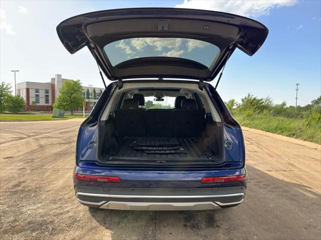 used 2022 Audi Q7 car, priced at $48,033