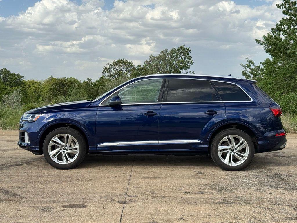 used 2022 Audi Q7 car, priced at $46,552