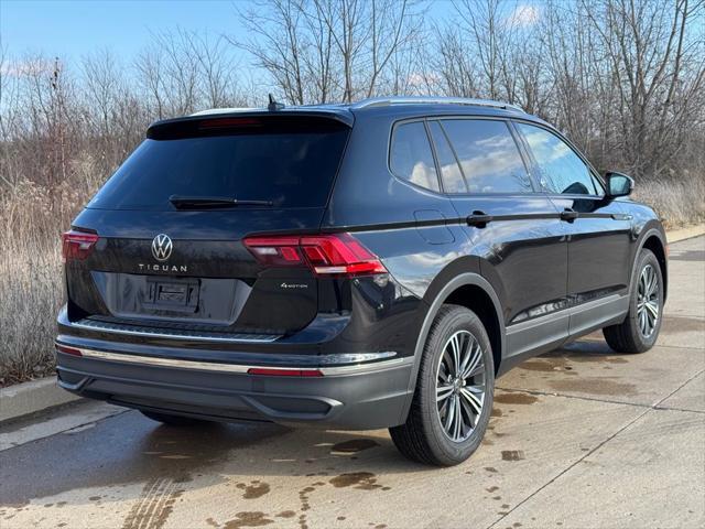 new 2024 Volkswagen Tiguan car, priced at $31,238