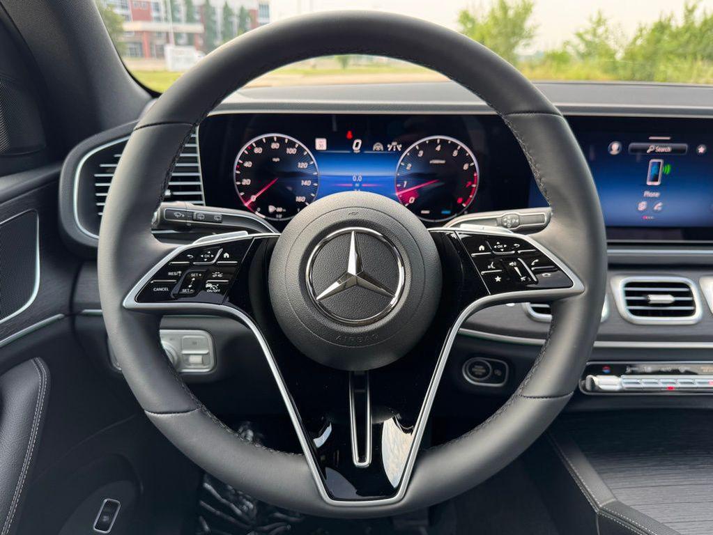new 2025 Mercedes-Benz GLE 350 car, priced at $74,333