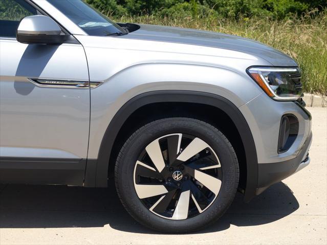 new 2024 Volkswagen Atlas Cross Sport car, priced at $39,836