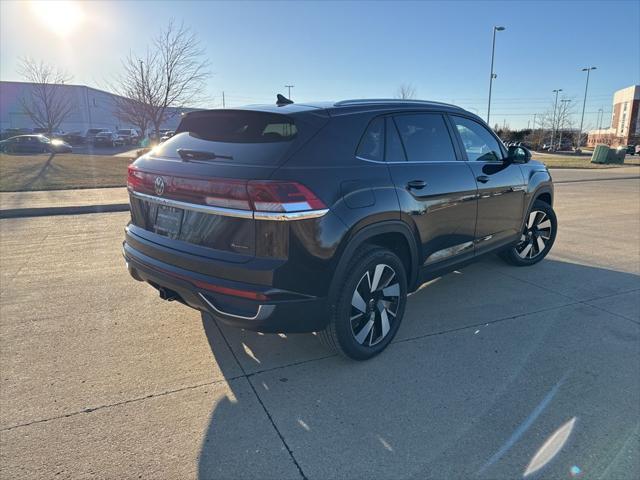 new 2025 Volkswagen Atlas Cross Sport car, priced at $45,631