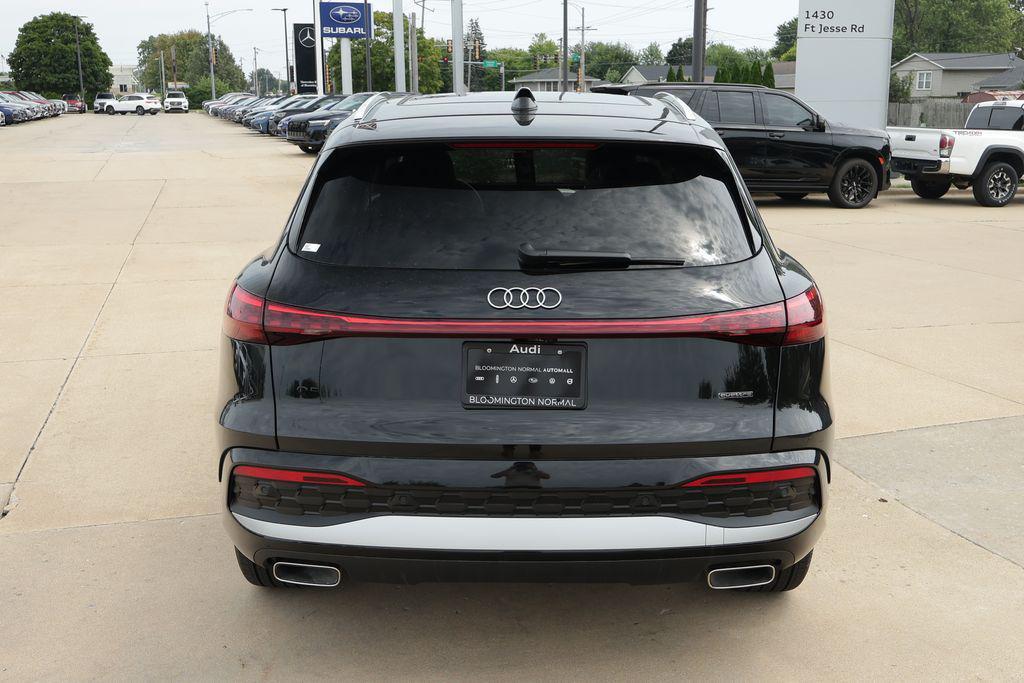 new 2025 Audi Q5 car, priced at $58,701