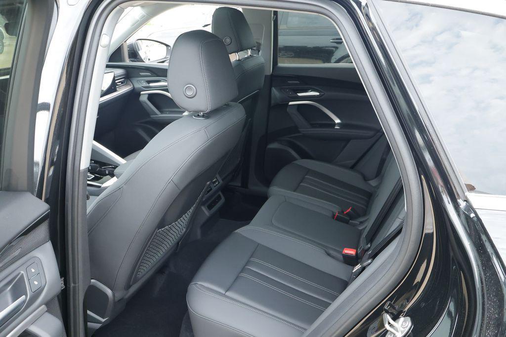 new 2025 Audi Q5 car, priced at $58,701