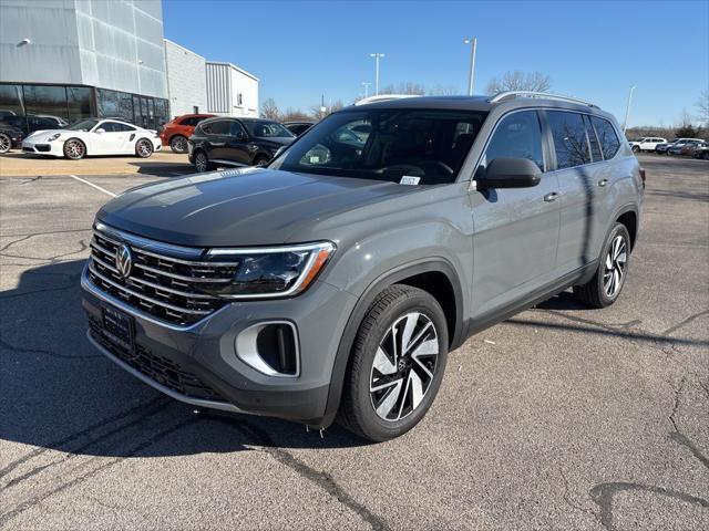 new 2025 Volkswagen Atlas car, priced at $49,944