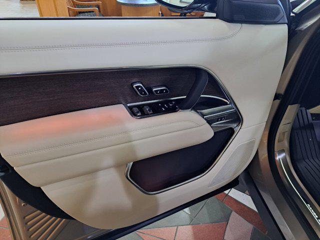 new 2025 Land Rover Range Rover car, priced at $118,385