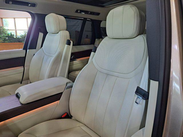 new 2025 Land Rover Range Rover car, priced at $118,385