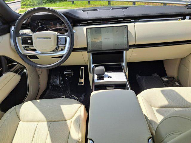 new 2025 Land Rover Range Rover car