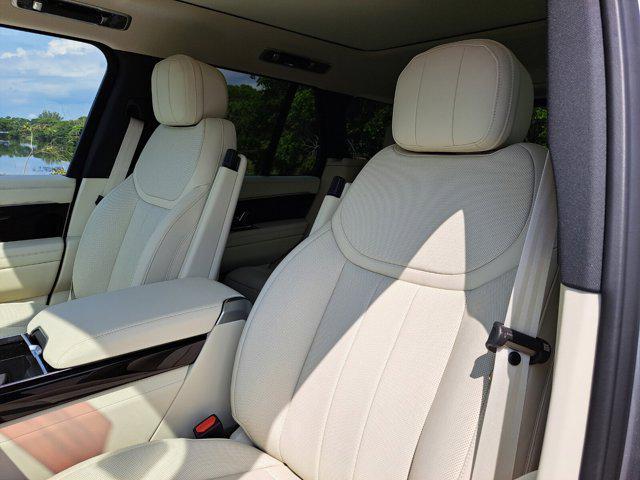 new 2025 Land Rover Range Rover car