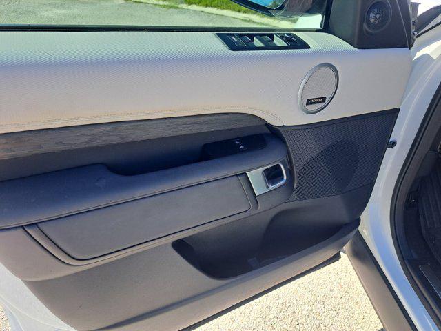 used 2022 Land Rover Discovery car, priced at $33,997