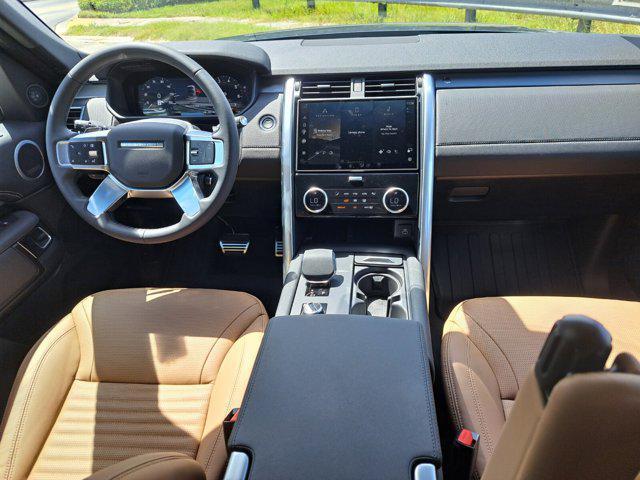 used 2025 Land Rover Discovery car, priced at $79,988