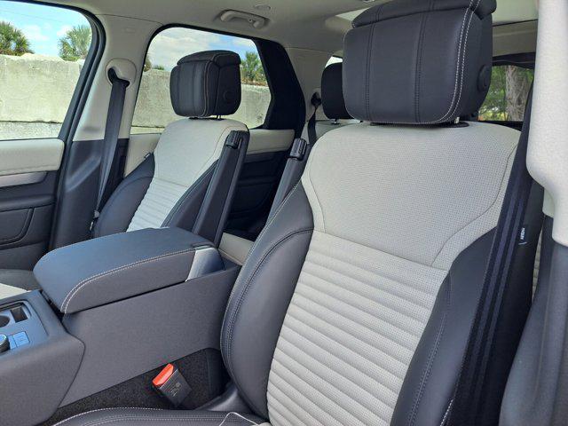 new 2025 Land Rover Discovery car, priced at $80,228